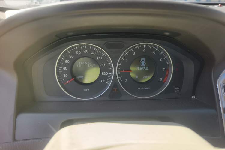 Used Volvo XC60 2012 T5 Comfort Edition Instrument Cluster
