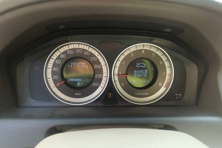 Used Volvo XC60 2012 T5 Zhiya Edition Instrument Cluster