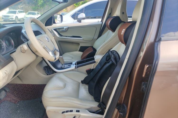 Used Volvo XC60 2012 T6 AWD Comfort Edition Left Front Seat