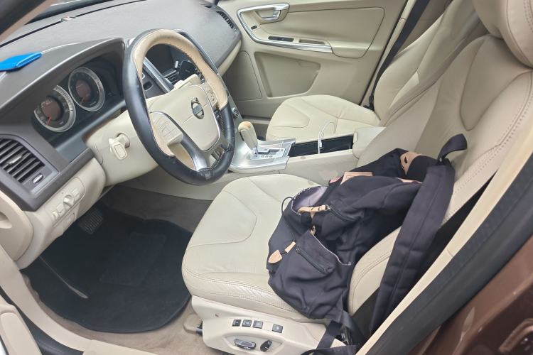 Used Volvo XC60 2012 T5 Comfort Edition Left Front Seat