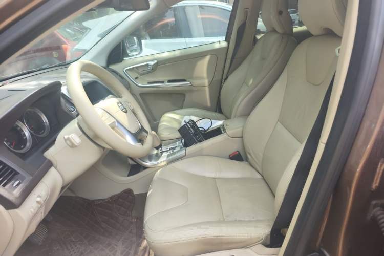 Used Volvo XC60 2012 T5 Zhiya Edition Left Front Seat