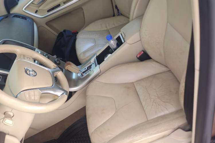 Used Volvo XC60 2012 T5 Comfort Edition Left Front Seat