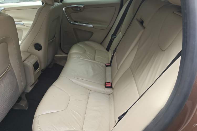 Used Volvo XC60 2012 T5 Comfort Edition Left Rear Seat