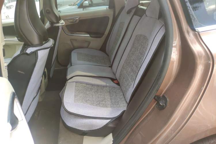 Used Volvo XC60 2012 T5 Prestige Edition Left Rear Seat