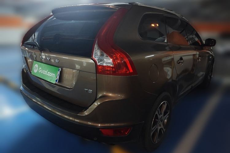 Used Volvo XC60 2012 T5 Comfort Edition Rear Right 45 Deg
