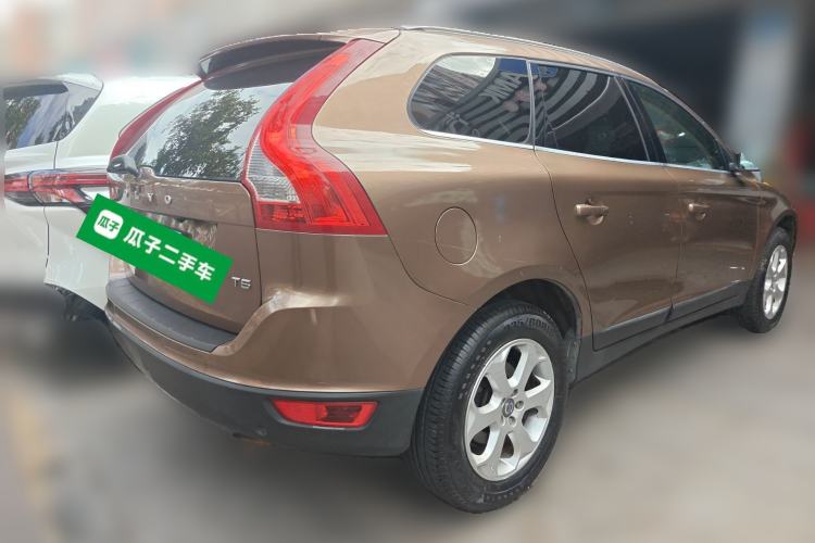 Used Volvo XC60 2012 T5 Comfort Edition Rear Right 45 Deg