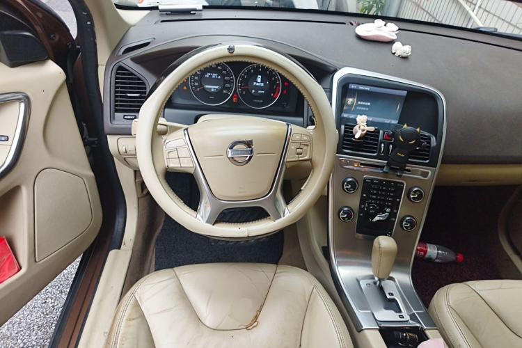 Used Volvo XC60 2012 T5 Comfort Edition Steering Wheel