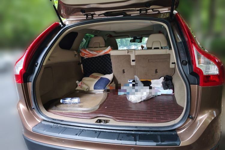 Used Volvo XC60 2012 T5 Comfort Edition Trunk