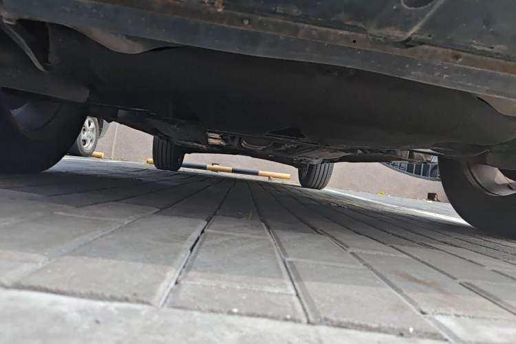 Used Volvo XC60 2012 T5 Zhiya Edition Chassis Front