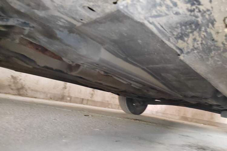 Used Volvo XC60 2012 T5 Comfort Edition Chassis Front Left