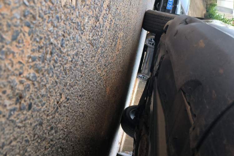 Used Volvo XC60 2012 T5 Comfort Edition Chassis Front Right