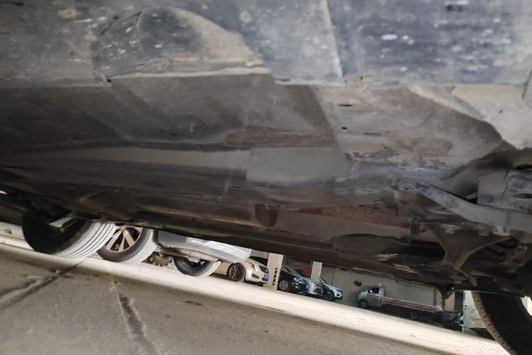 Used Volvo XC60 2012 T5 Comfort Edition Chassis Front Right