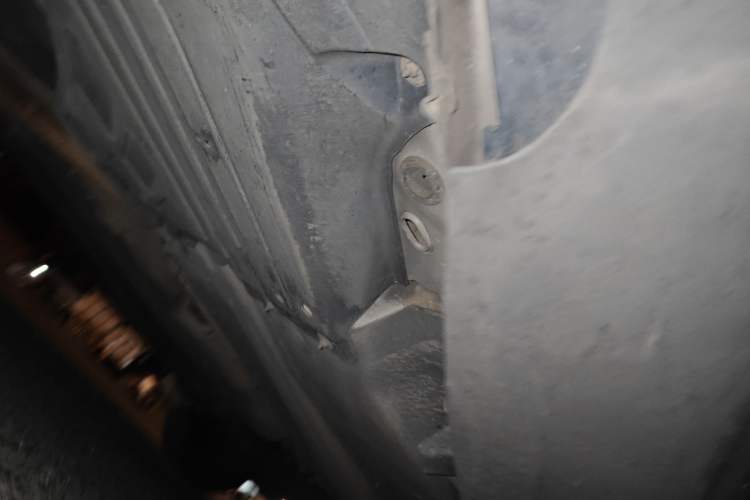 Used Volvo XC60 2012 T5 Comfort Edition Chassis Rear Right