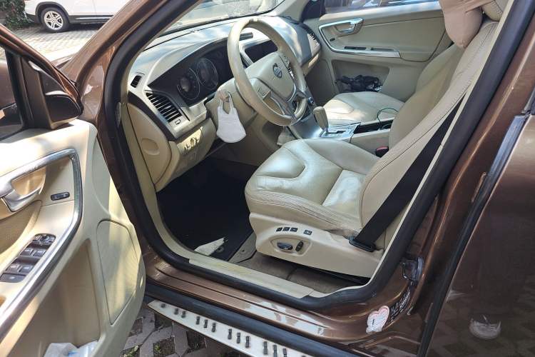 Used Volvo XC60 2012 T5 Comfort Edition Driver Seat