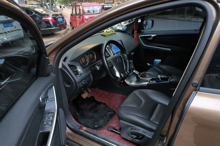 Used Volvo XC60 2012 T5 Comfort Edition Driver Seat