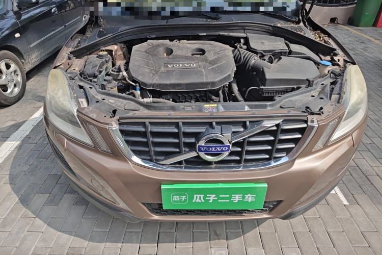 Used Volvo XC60 2012 T5 Zhiya Edition Engine Bay