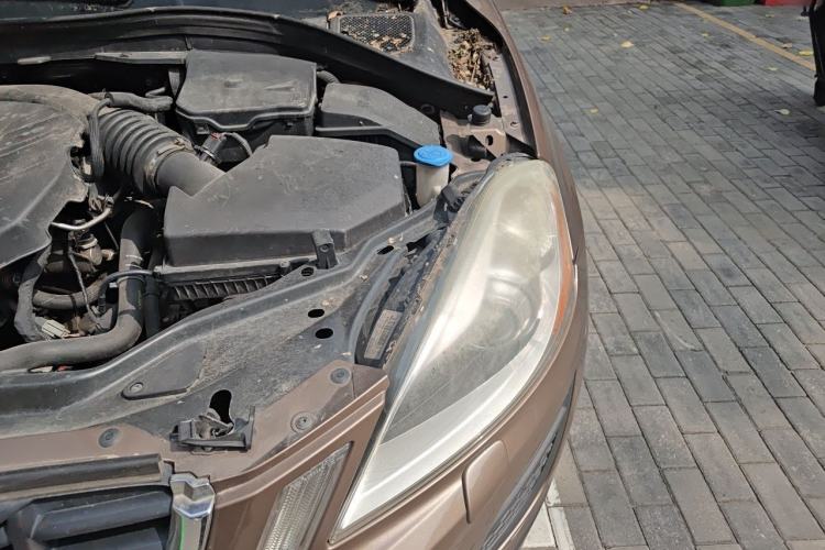 Used Volvo XC60 2012 T5 Zhiya Edition Engine Bay Left
