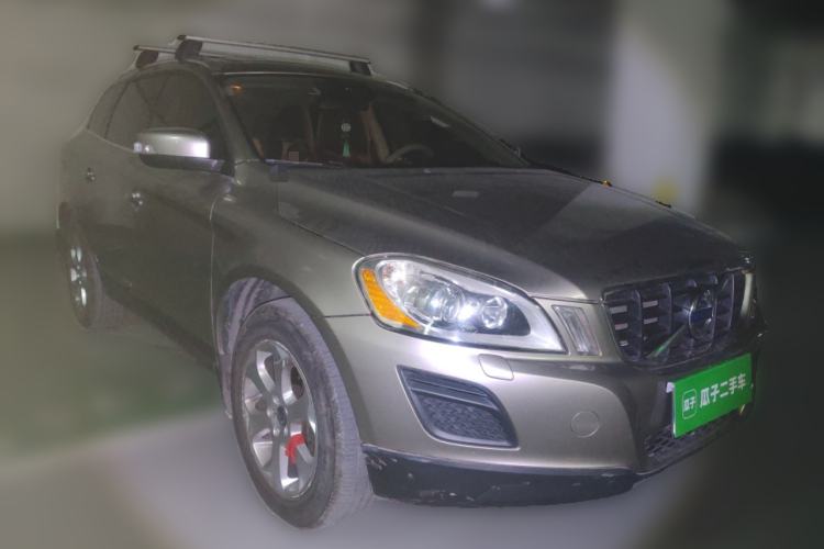 Used Volvo XC60 2012 T5 Zhiya Edition Front Right 45 Deg