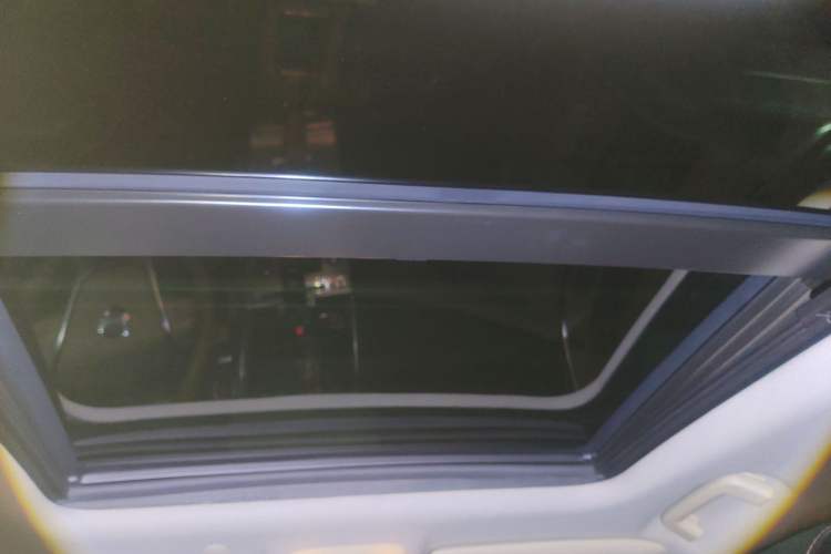 Used Volvo XC60 2012 T5 Zhiya Edition Headliner