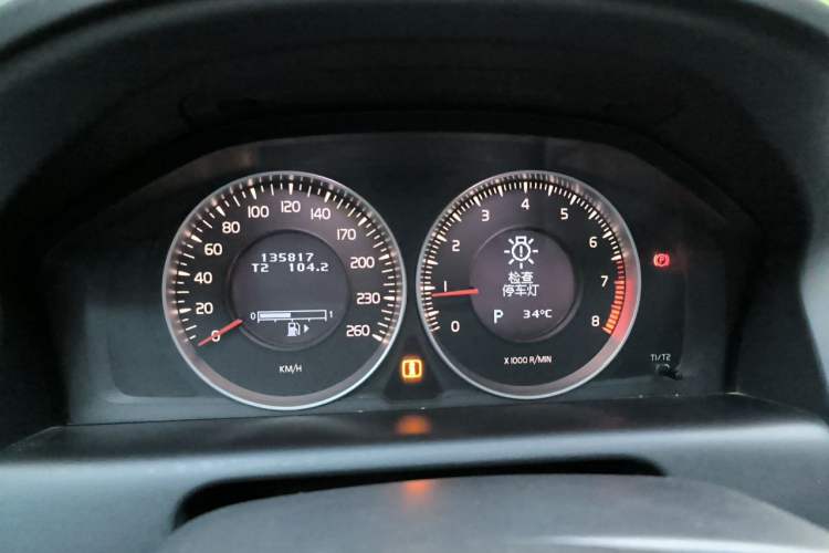 Used Volvo XC60 2012 T5 Comfort Edition Instrument Cluster
