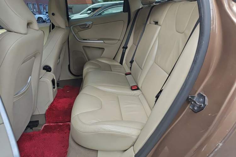 Used Volvo XC60 2012 T5 Zhiya Edition Left Rear Seat