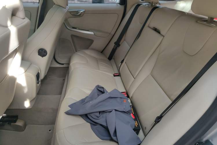 Used Volvo XC60 2012 T5 Volvo Ocean Race Commemorative Edition Left Rear Seat