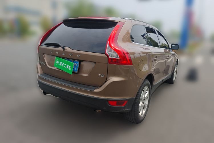 Used Volvo XC60 2012 T5 Personalized Sport Edition Rear Right 45 Deg