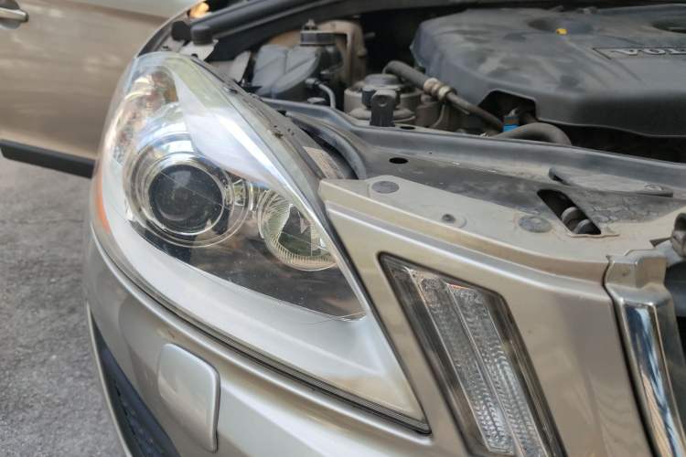 Used Volvo XC60 2012 T5 Volvo Ocean Race Commemorative Edition Right Front Headlight