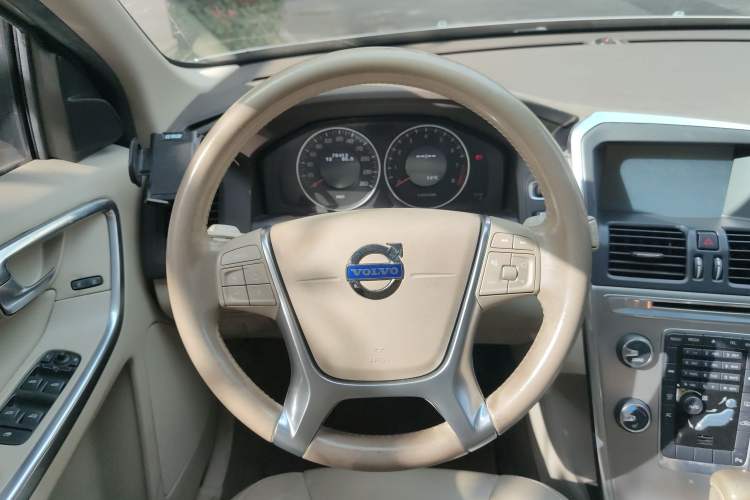Used Volvo XC60 2012 T5 Volvo Ocean Race Commemorative Edition Steering Wheel