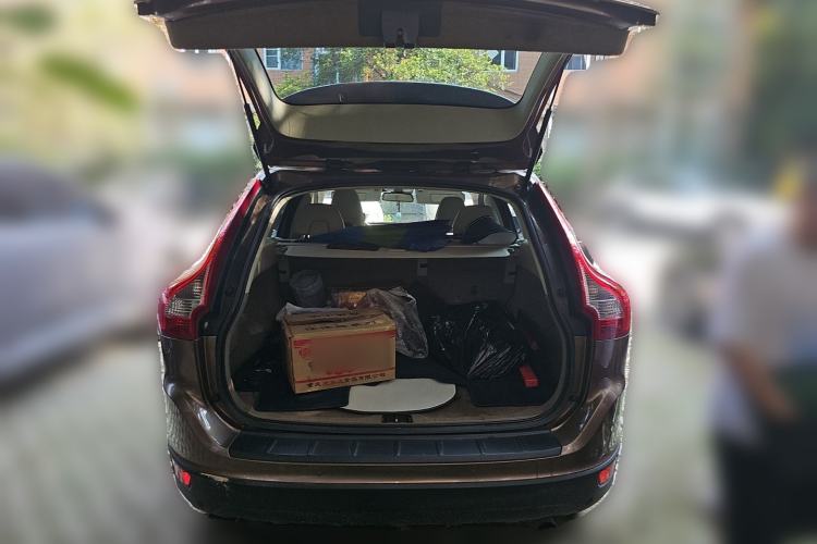 Used Volvo XC60 2012 T5 Comfort Edition Trunk