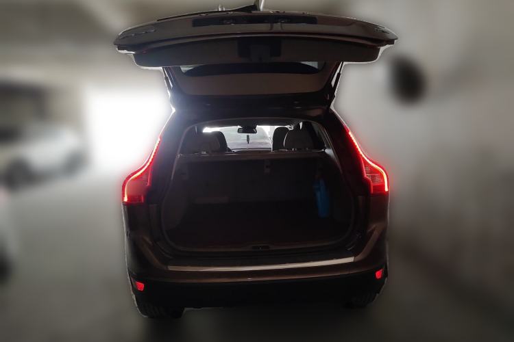 Used Volvo XC60 2012 T5 Comfort Edition Trunk