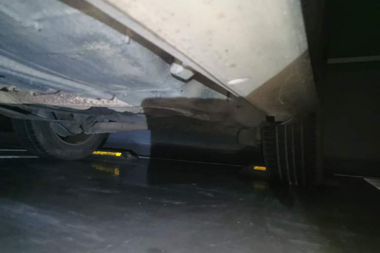 Used Volvo XC60 2012 T5 Comfort Edition Chassis Front Left