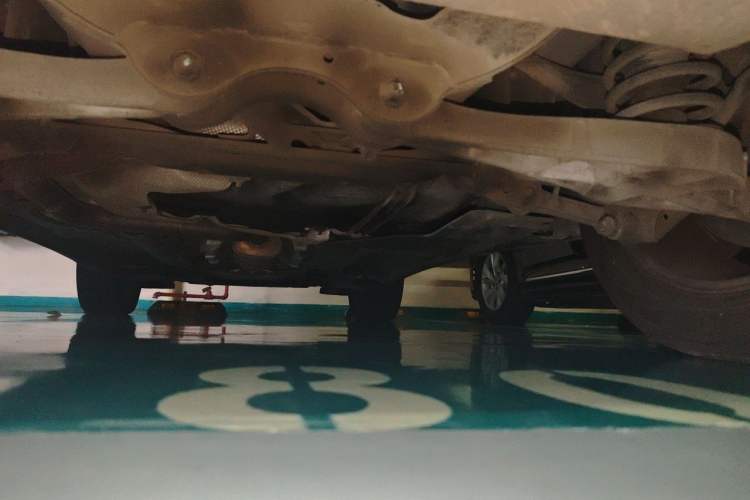 Used Volvo XC60 2012 T5 Comfort Edition Chassis Rear