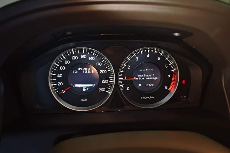 Used Volvo XC60 2012 T5 Comfort Edition Instrument Cluster