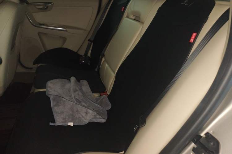 Used Volvo XC60 2012 T5 Comfort Edition Left Rear Seat