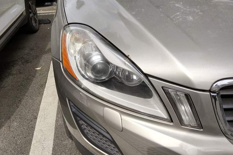 Used Volvo XC60 2012 T6 AWD Comfort Edition Right Front Headlight