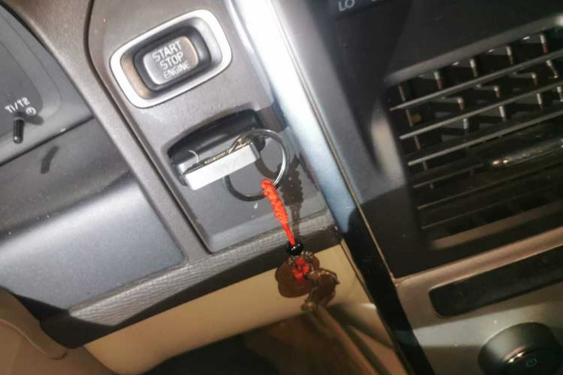 Used Volvo XC60 2012 T5 Comfort Edition Vehicle Key