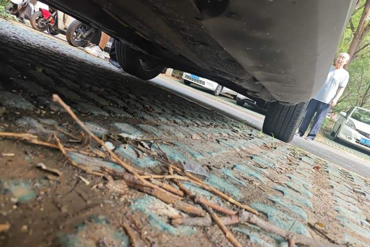 Used Volvo XC60 2012 T5 Zhiya Edition Chassis Front Left