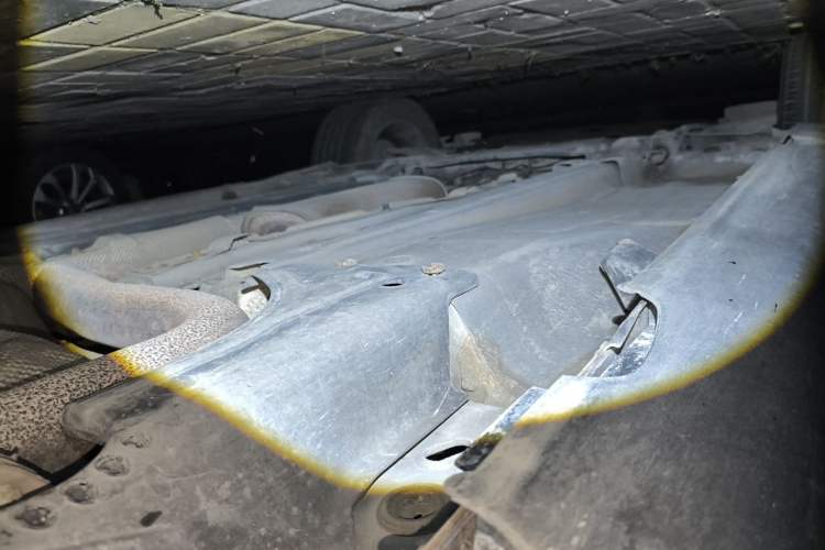 Used Volvo XC60 2012 T5 Comfort Edition Chassis Rear Left