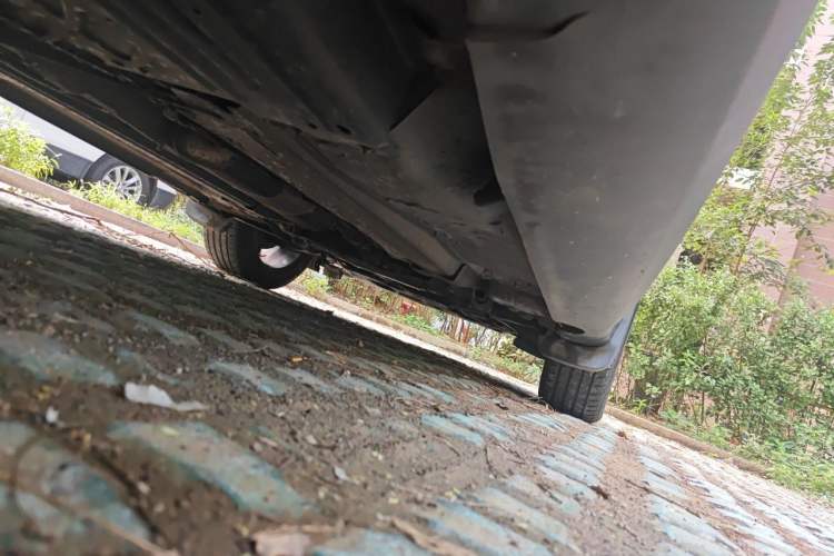 Used Volvo XC60 2012 T5 Zhiya Edition Chassis Rear Right