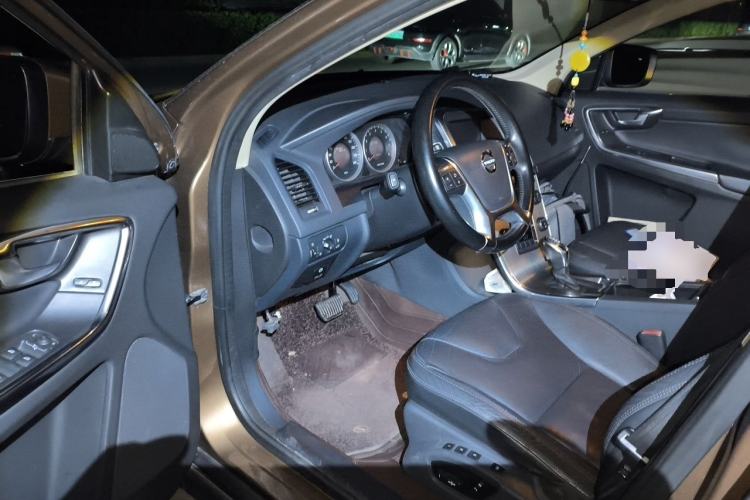 Used Volvo XC60 2012 T5 Comfort Edition Driver Seat