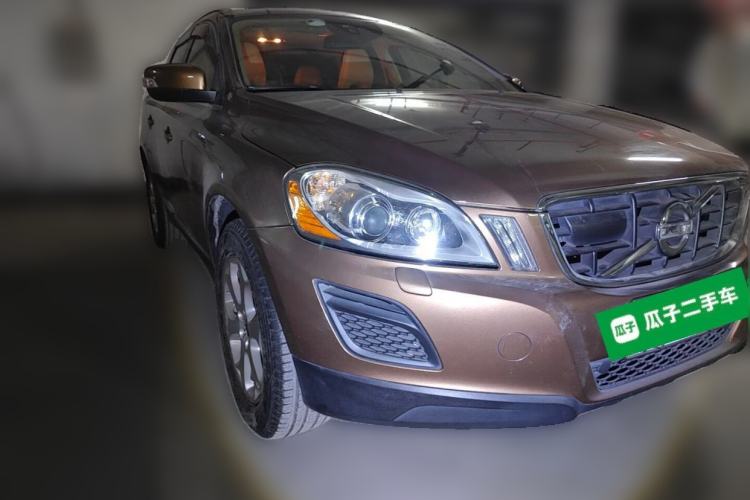 Used Volvo XC60 2012 T5 Zhiya Edition Front Right 45 Deg