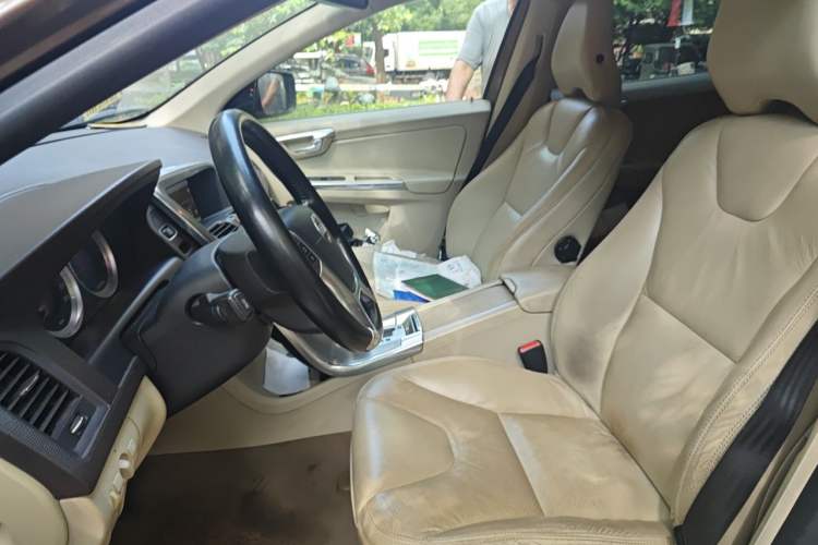 Used Volvo XC60 2012 T5 Zhiya Edition Left Front Seat