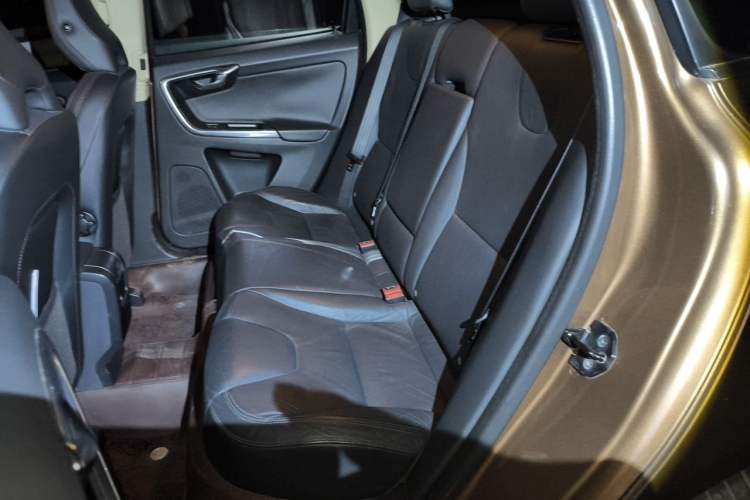 Used Volvo XC60 2012 T5 Comfort Edition Left Rear Seat