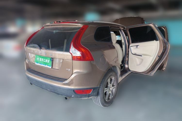 Used Volvo XC60 2012 T5 Comfort Edition Rear Right 45 Deg