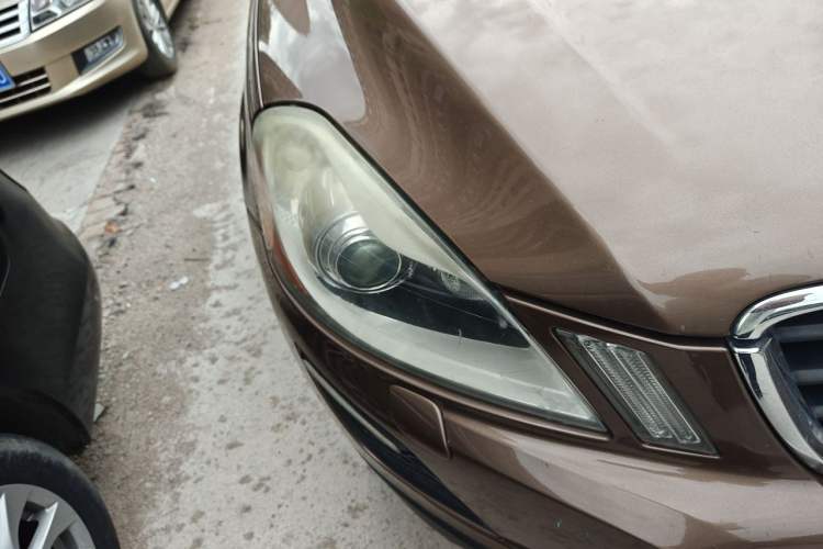 Used Volvo XC60 2012 T5 Comfort Edition Right Front Headlight