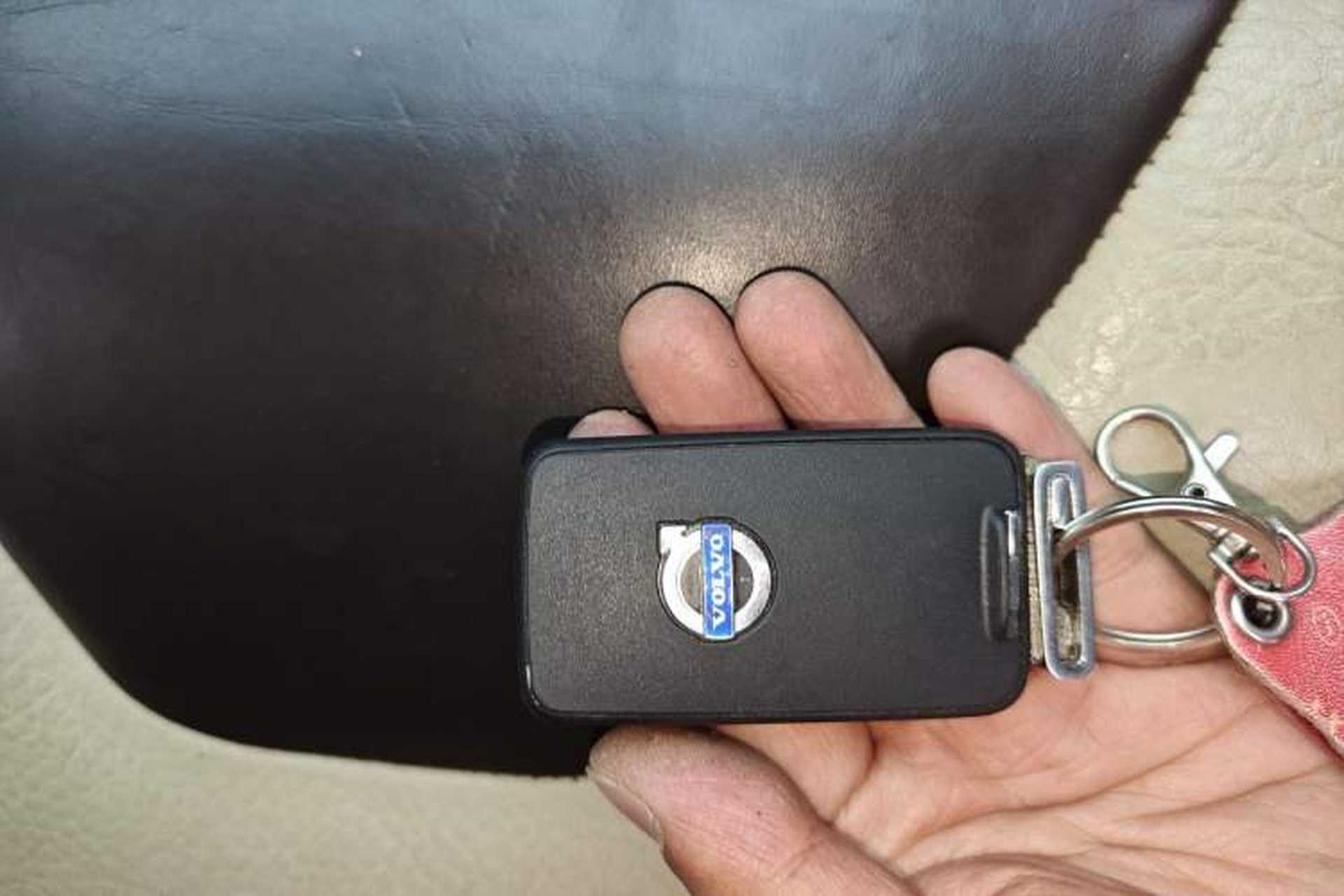 Used Volvo XC60 2012 T5 Comfort Edition Vehicle Key
