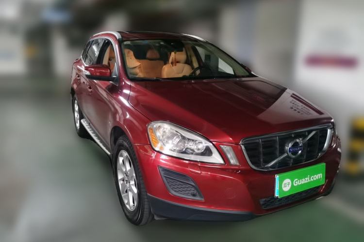 Used Volvo XC60 2012 T5 Zhiya Edition Front Right 45 Deg