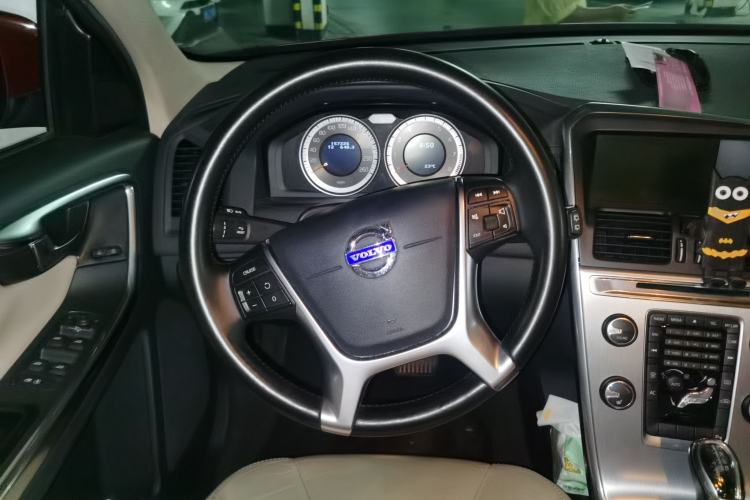 Used Volvo XC60 2012 T5 Zhiya Edition Steering Wheel