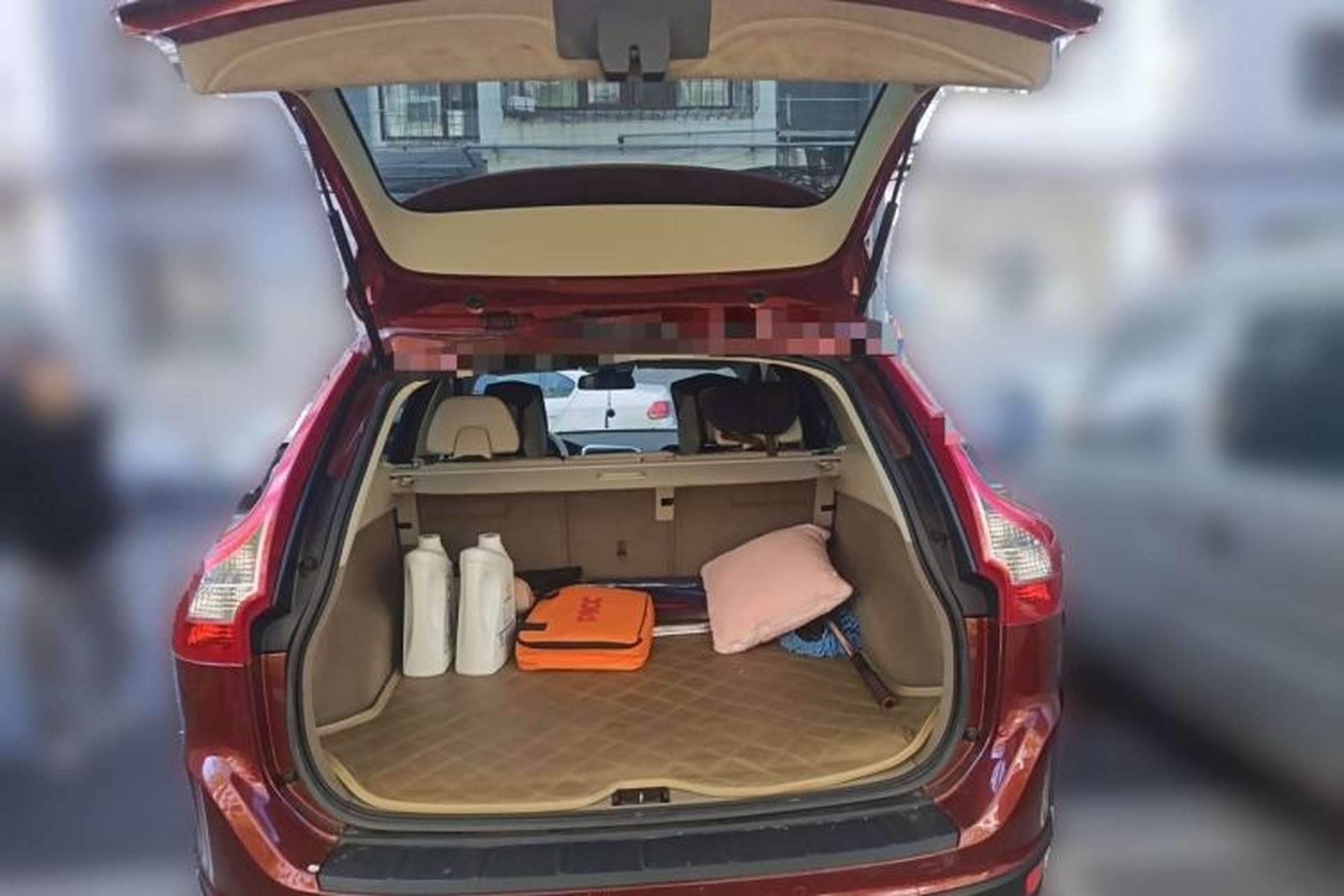 Used Volvo XC60 2012 T5 Comfort Edition Trunk